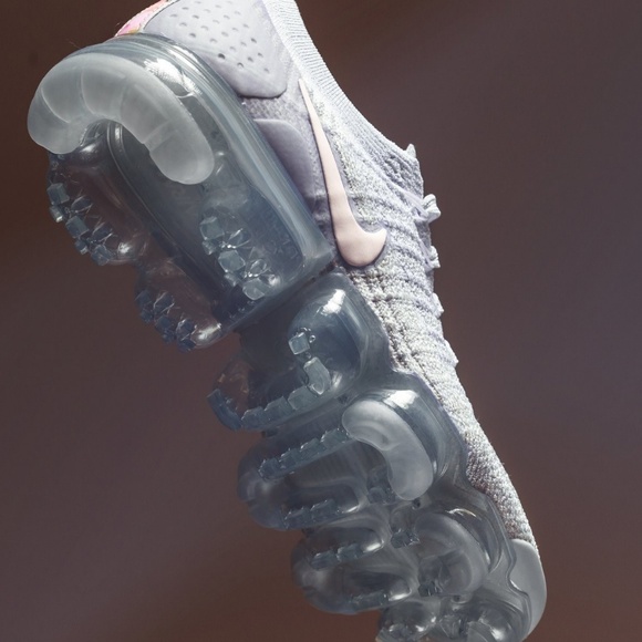pure platinum arctic pink vapormax